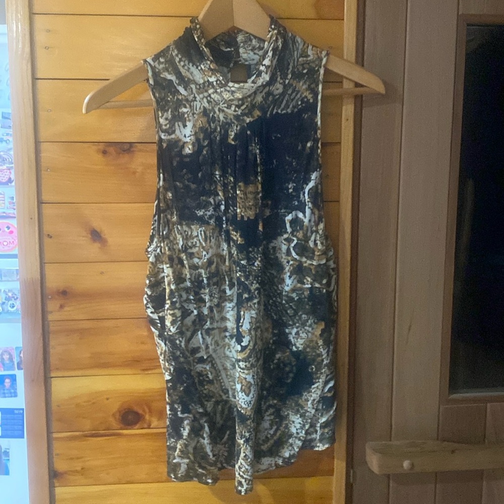 Alberto Makali, women’s top, size L